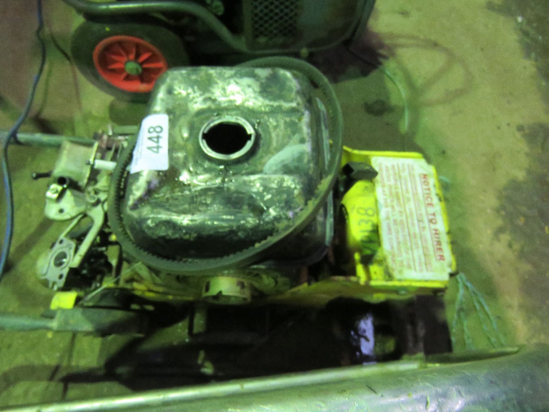AMMANN PETROL ENGINED COMPACTION PLATE, INCOMPLETE. - Image 2 of 3