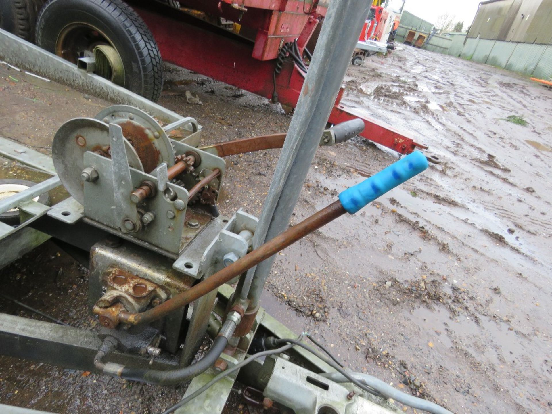 TILT BED CAR TRAILER 16FT X 6FT BED APPROX. OWNER RETIRING. THIS LOT IS SOLD UNDER THE AUCTIONEER - Image 8 of 8