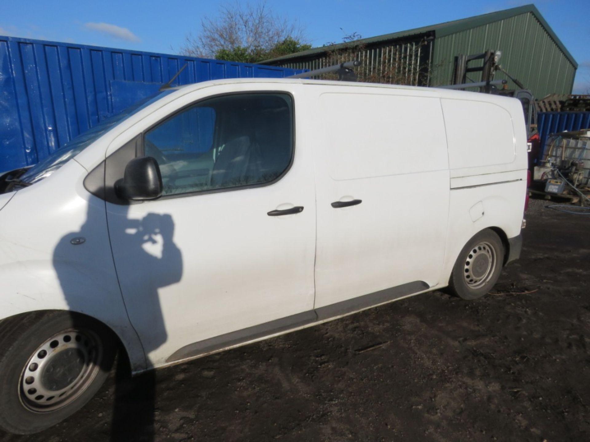 PEUGEOT EXPERT PRO PANEL VAN REG:EJ68 EZB MOT UNTIL 21.09.24 - Image 2 of 14