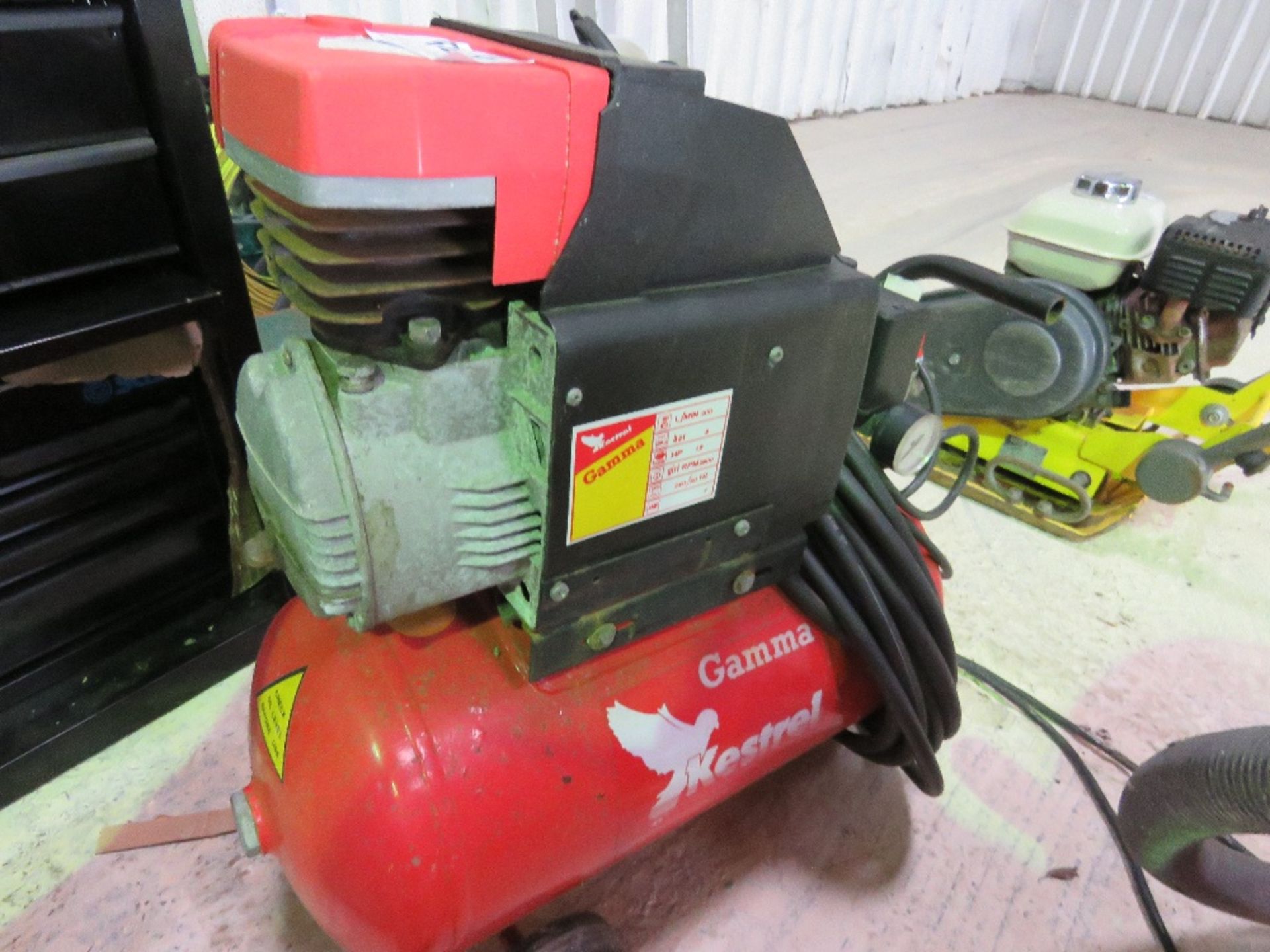 KESTREL GAMMA 240VOLT COMPRESSOR. (09-23) - Image 4 of 4