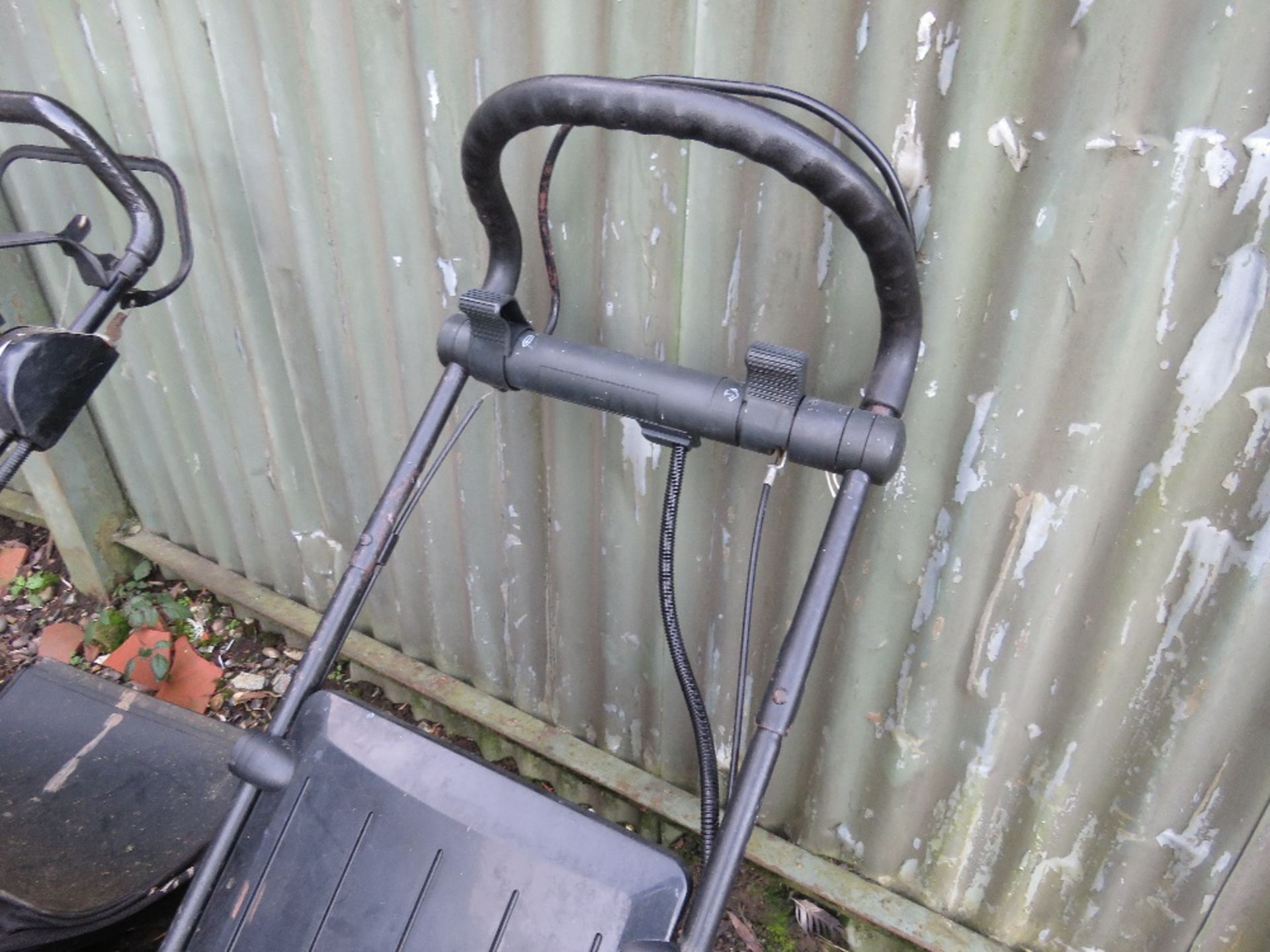 ATCO ROLLER MOWER WITH COLLECTOR. THIS LOT IS SOLD UNDER THE AUCTIONEERS MARGIN SCHEME, THEREFORE - Image 3 of 3