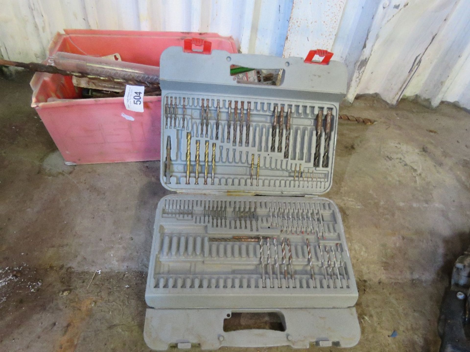 TRAY OF ASSORTED MASONARY DRILL BITS AND OTHERS. THIS LOT IS SOLD UNDER THE AUCTIONEERS MARGIN SC - Image 3 of 3