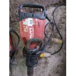 HILTI TE1000AVR HEAVY DUTY 110VOLT BREAKER DRILL.