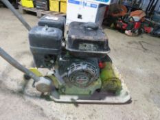 WACKER PETROL ENGINED COMPACTION PLATE. THIS LOT IS SOLD UNDER THE AUCTIONEERS MARGIN SCHEME, THE