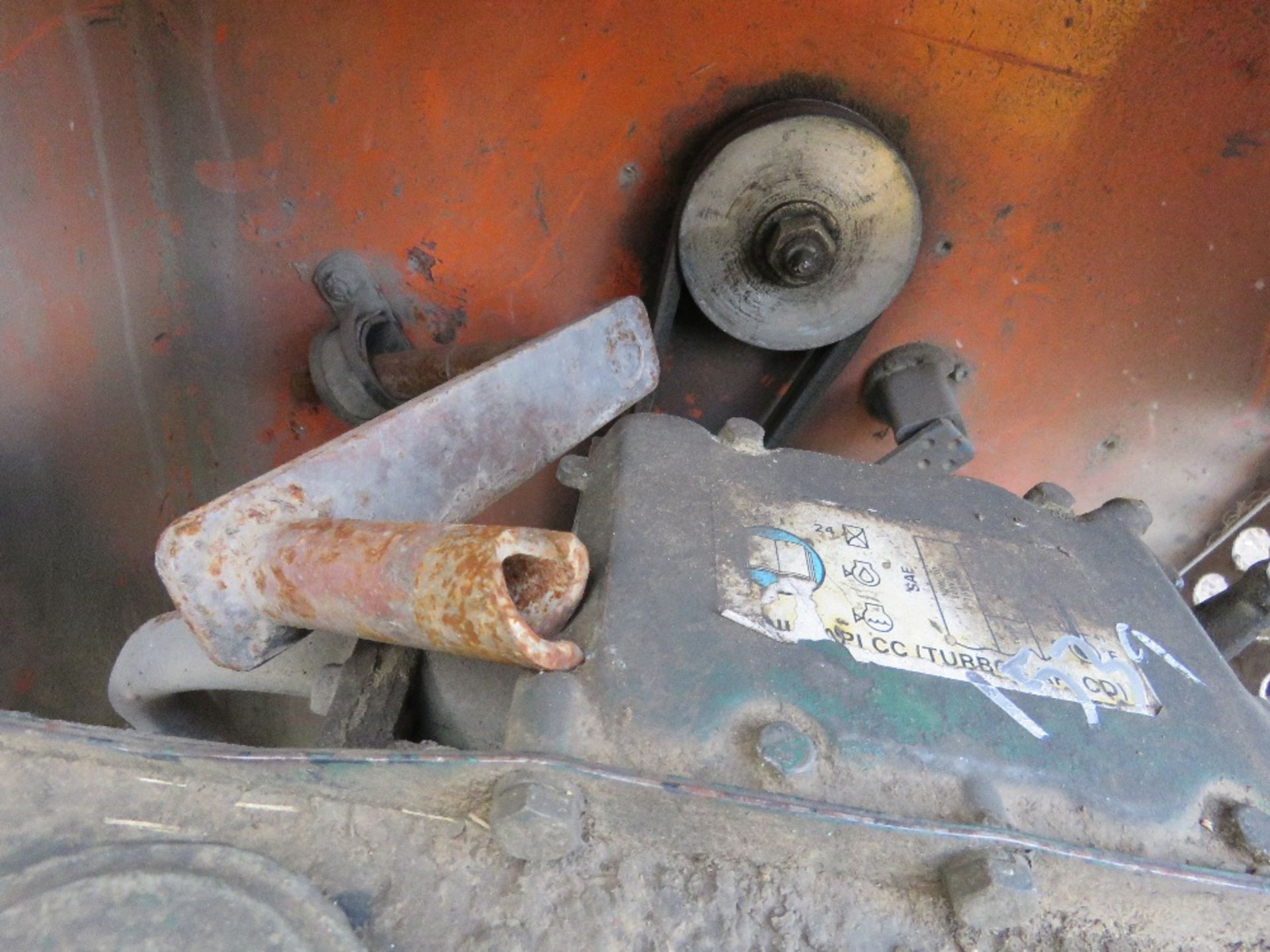 BELLE DIESEL CEMENT MIXER WITH LISTER HANDLE START ENGINE, WITH HANDLE. - Image 4 of 4