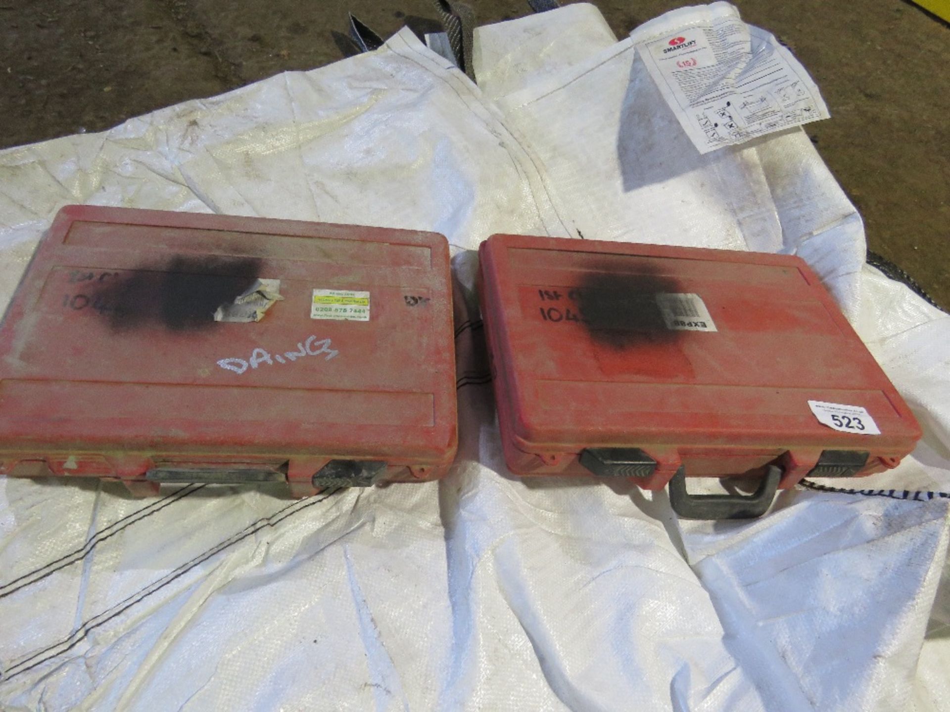 2 X HILTI NAIL GUNS. - Image 2 of 3