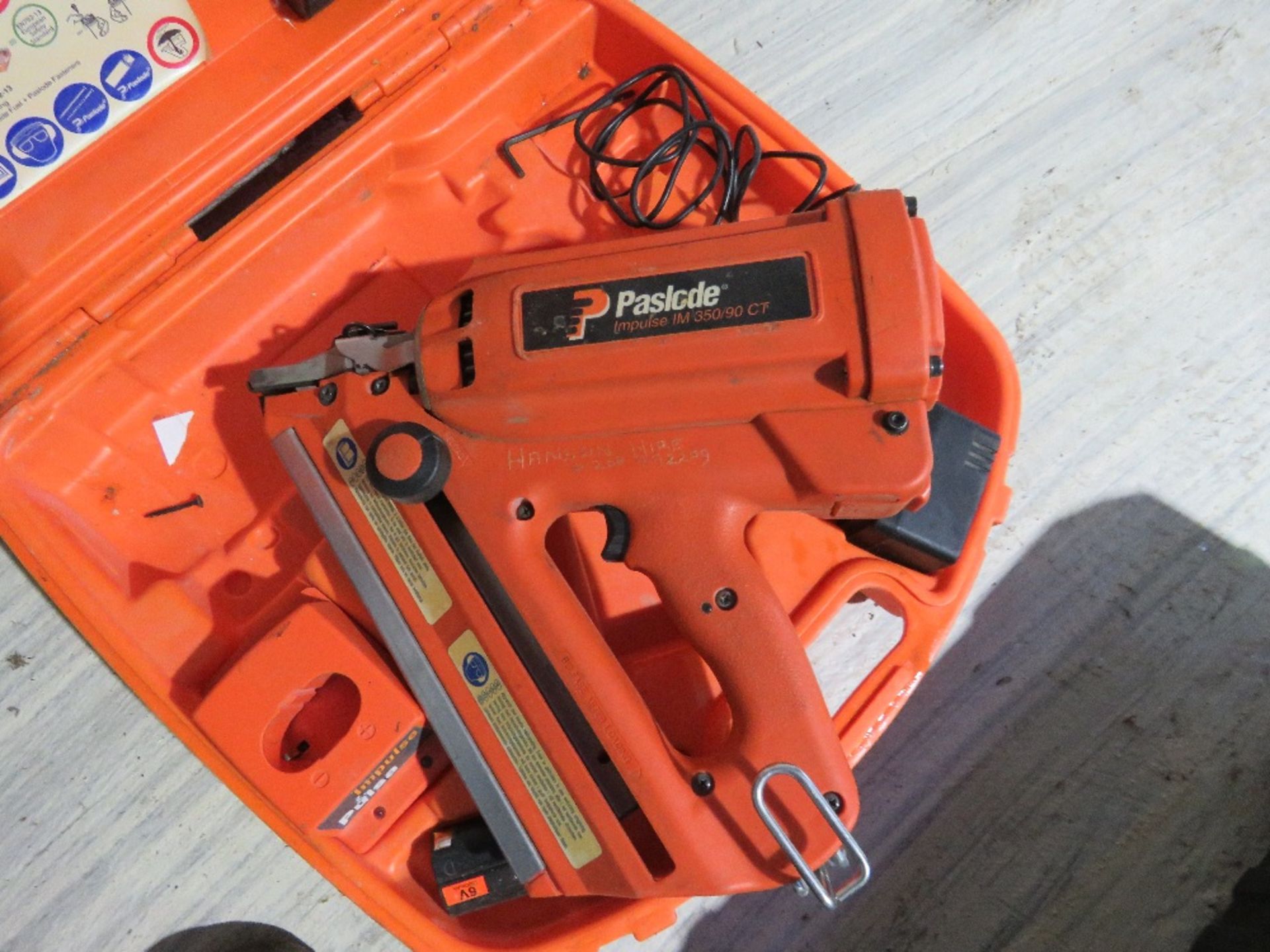 PASLODE FIRST FIX NAIL GUN IN A CASE. SOURCED FROM LOCAL DEPOT CLOSURE. - Image 2 of 3