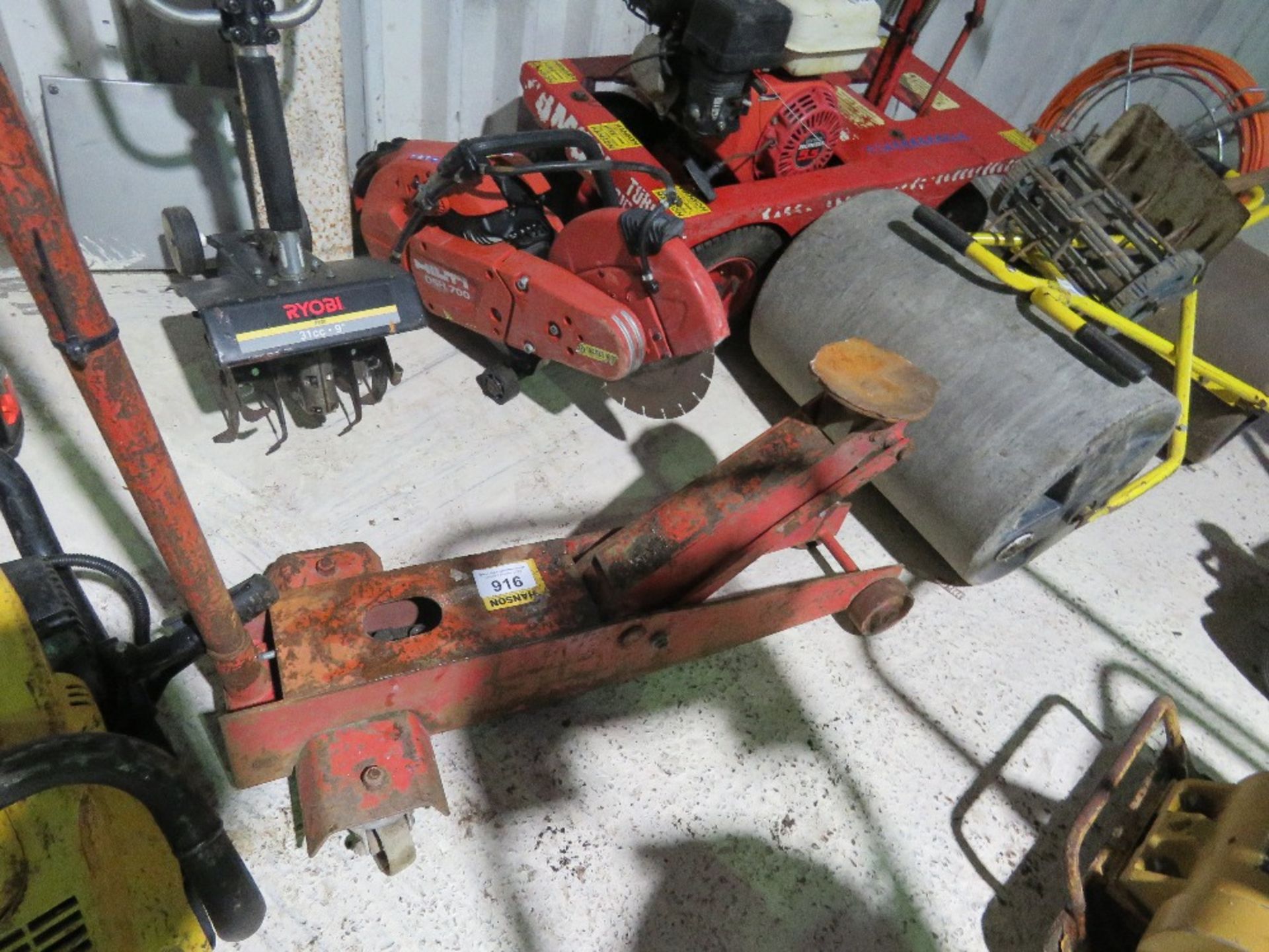 HEAVY DUTY TROLLEY JACK. SOURCED FROM LOCAL DEPOT CLOSURE.
