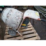 1 X BELLE MINI CEMENT MIXER, 240VOLT POWERED.