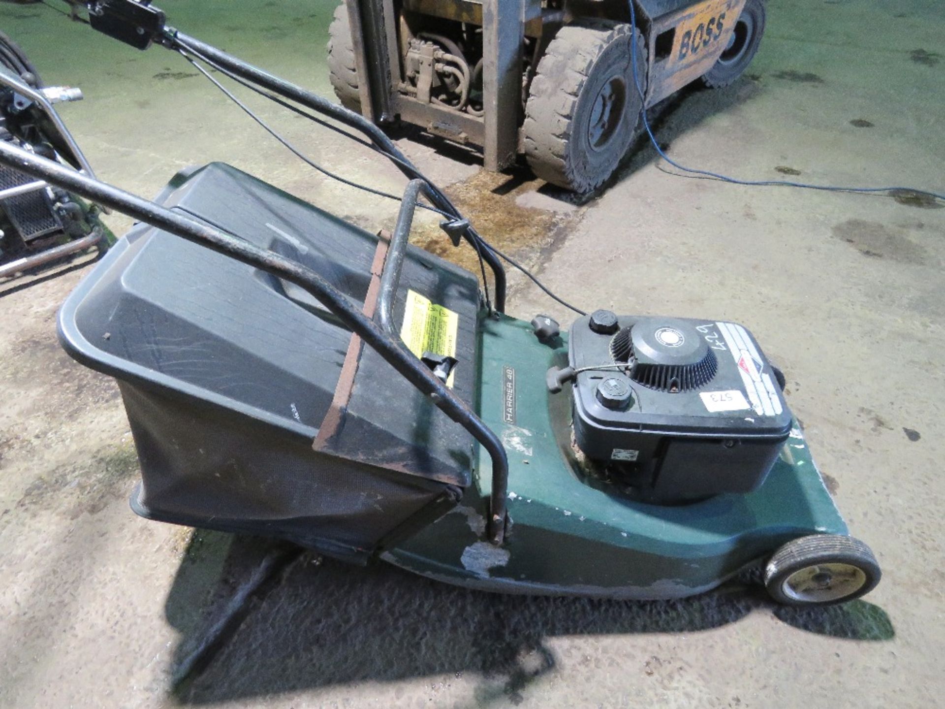 HAYTER HARRIER ROLLER MOWER WITH COLLECTOR. THIS LOT IS SOLD UNDER THE AUCTIONEERS MARGIN SCHEME, - Image 3 of 3