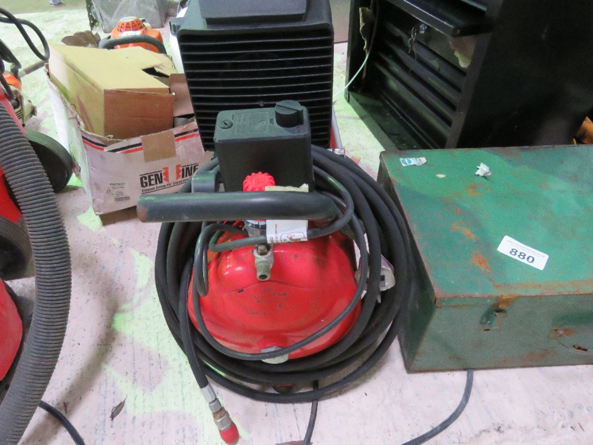 KESTREL GAMMA 240VOLT COMPRESSOR. (09-23) - Image 3 of 4