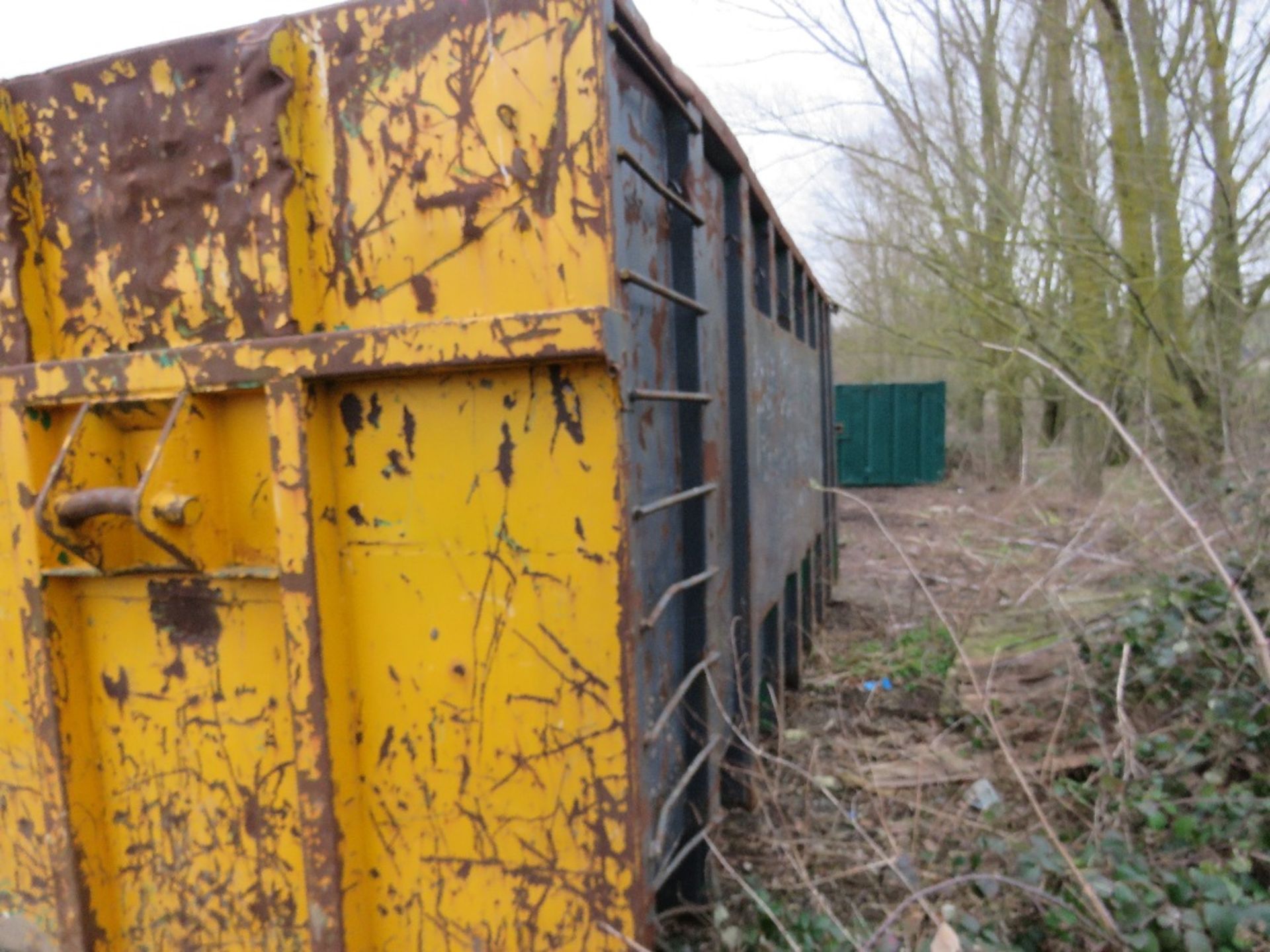 HOOK LOADER 40 YARD ROLLONOFF TYPE WASTE CONTAINER BIN, SOURCED FROM DEPOT CLOSURE. - Image 3 of 7