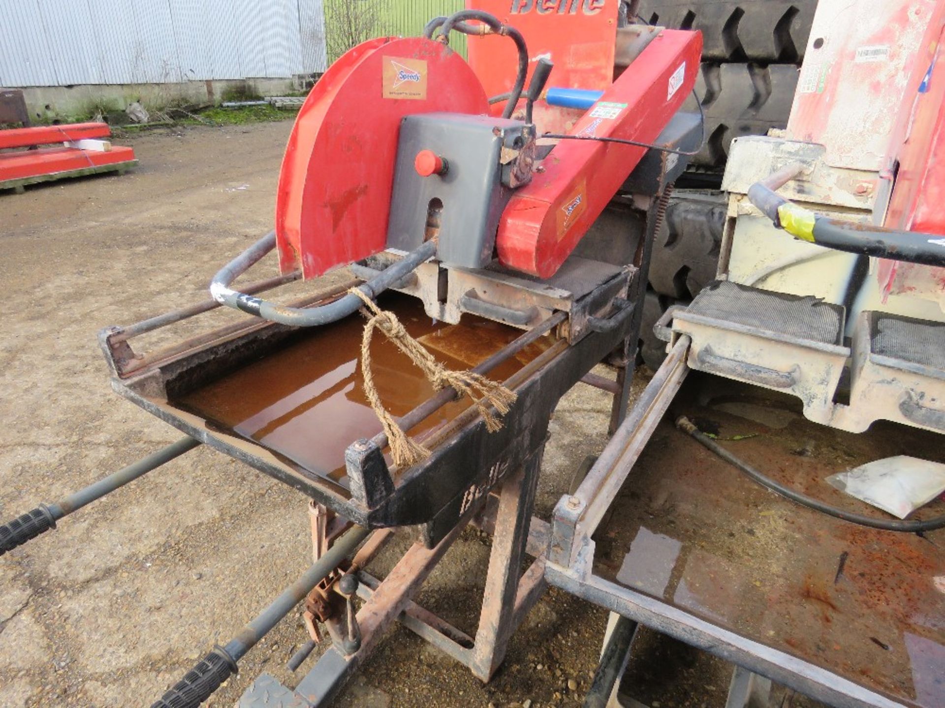 BELLE HONDA PETROL ENGINED SLAB CUTTING SAWBENCH. - Image 3 of 4