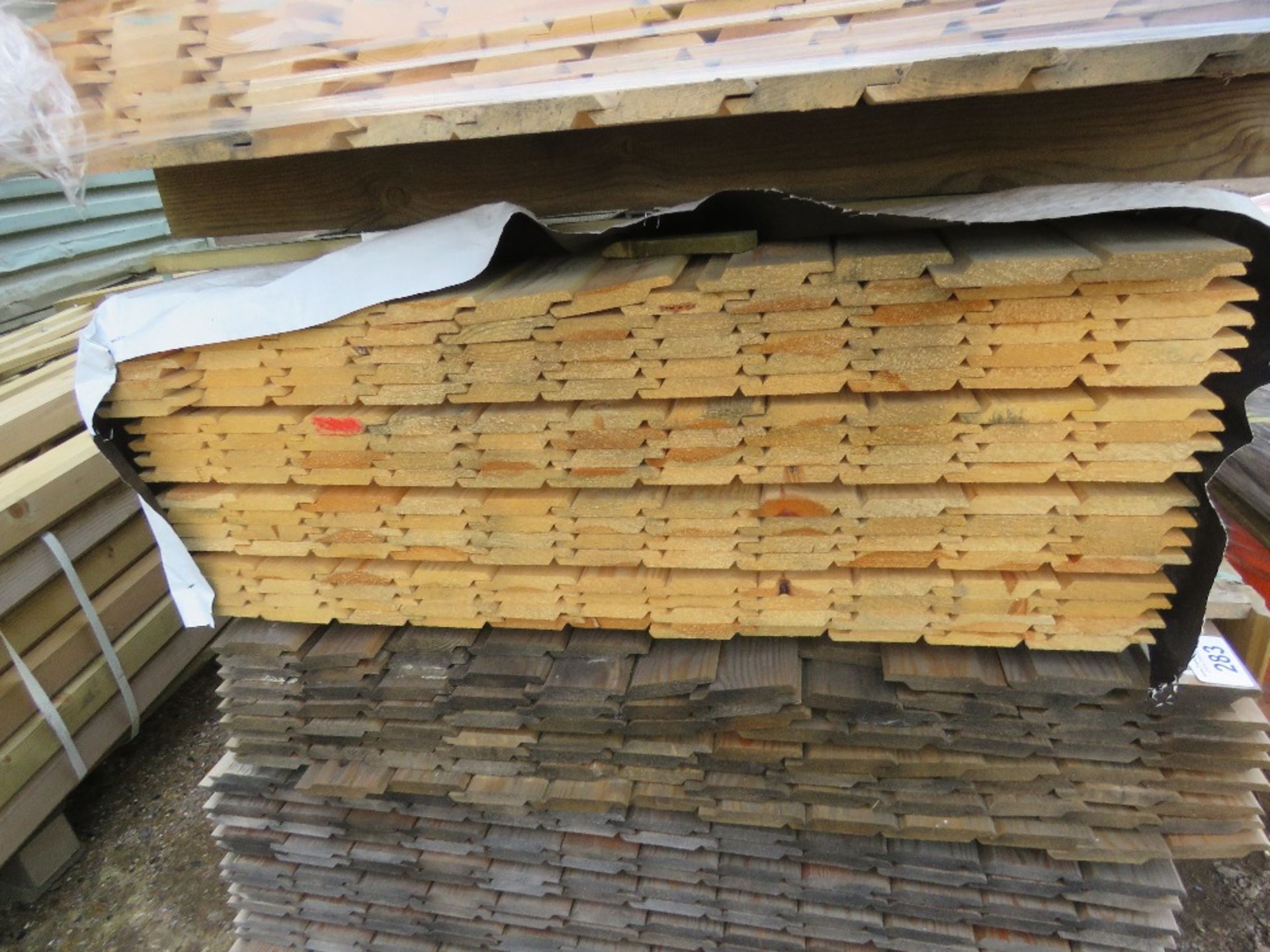 LARGE PACK OF UNTREATED SHIPLAP CLADDING TIMBER (2NO BUNDLES): 1.73M LENGTH X 100MM WIDTH APPROX. - Image 3 of 4