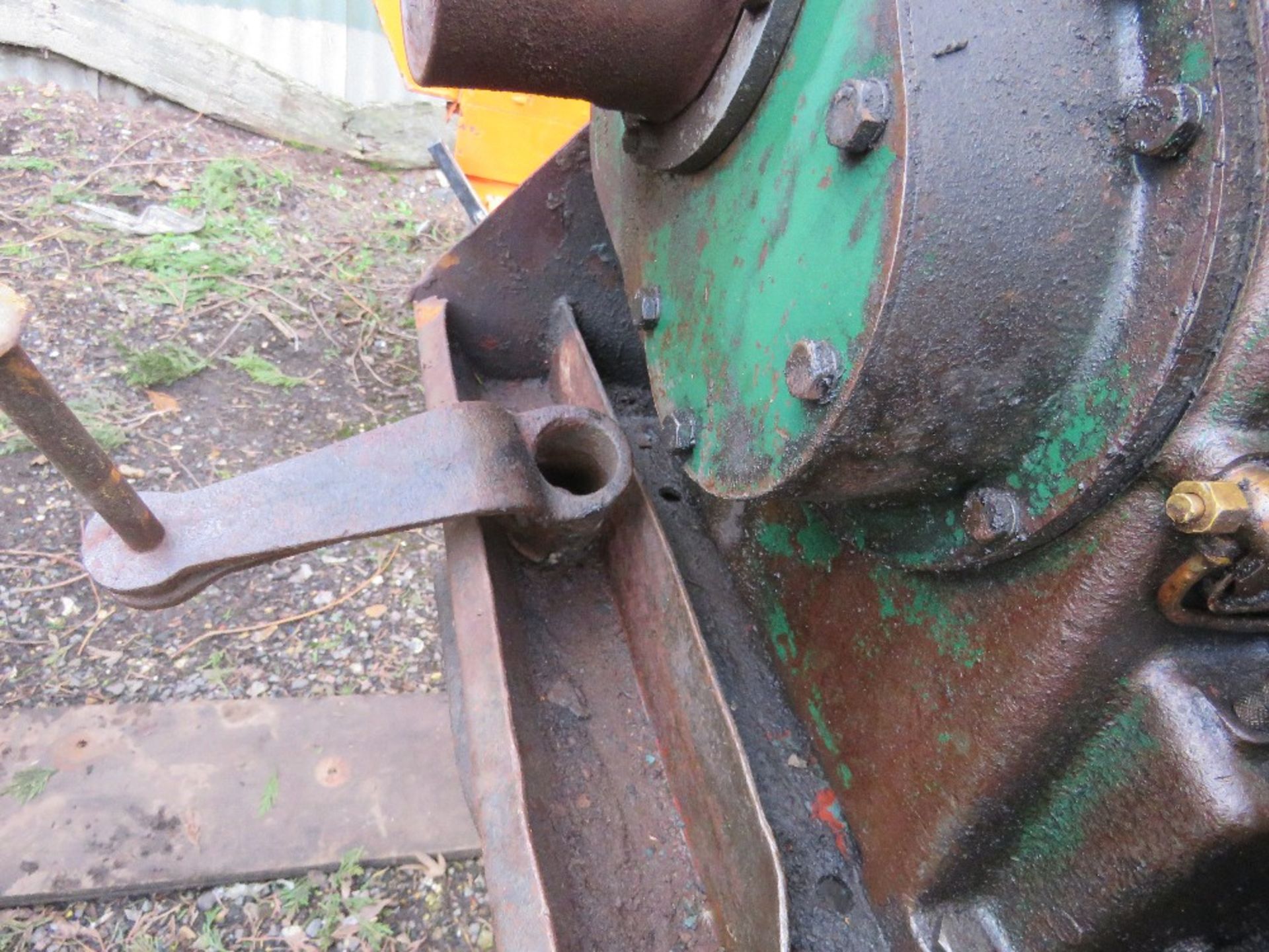 DIESEL ENGINED SITE CEMENT MIXER WITH HANDLE. - Image 4 of 4