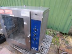 LAINOX 3 PHASE POWERED INDUSTRIAL OVEN. THIS LOT IS SOLD UNDER THE AUCTIONEERS MARGIN SCHEME, THE