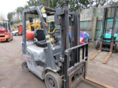 NISSAN 1.5TONNE CAPACITY GAS POWERED FORKLIFT TRUCK SN:L01-000622, 3260 REC HOURS. LOW MAST HEIGHT.