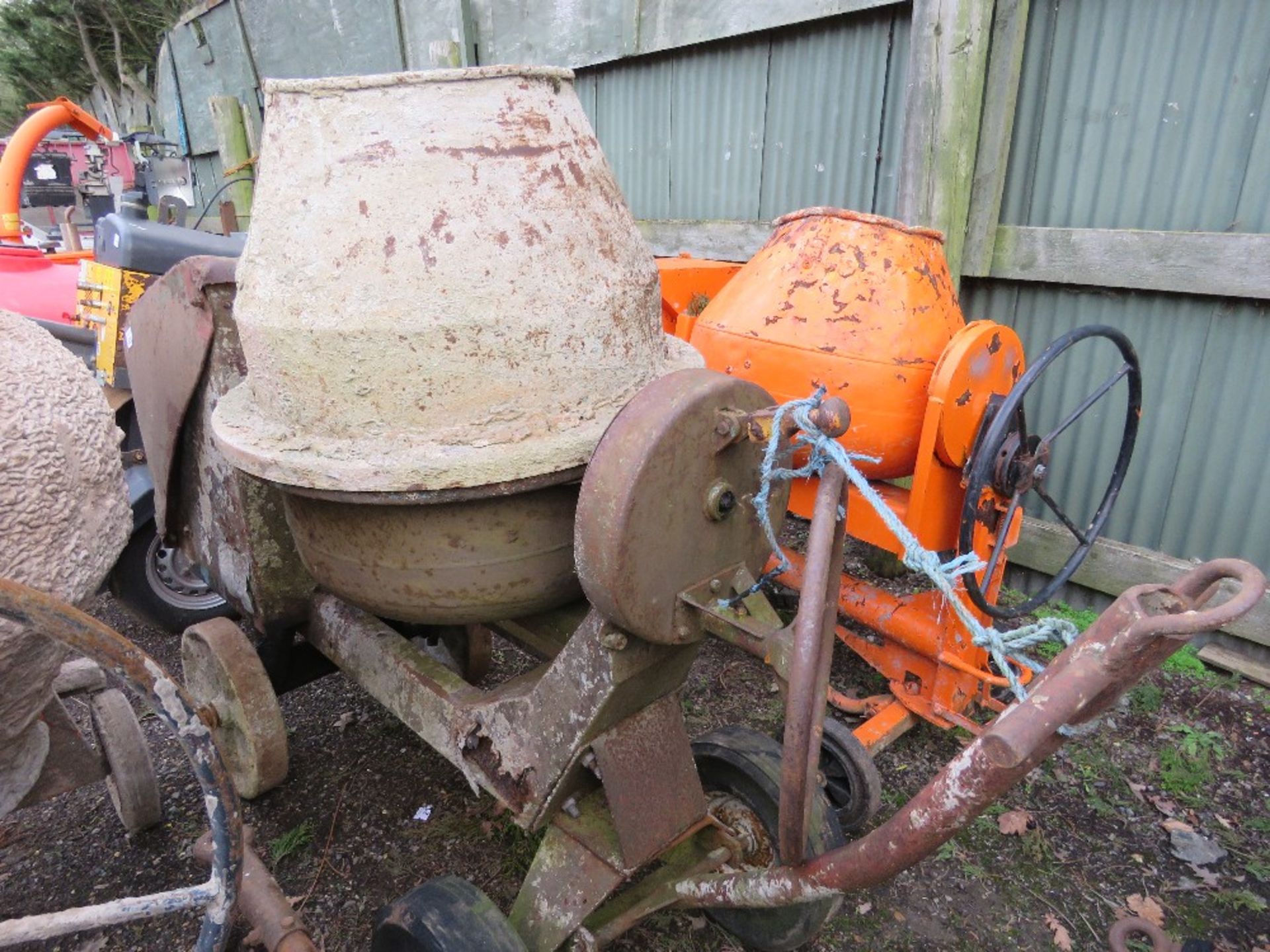 DIESEL ENGINED SITE CEMENT MIXER WITH HANDLE. - Image 2 of 4