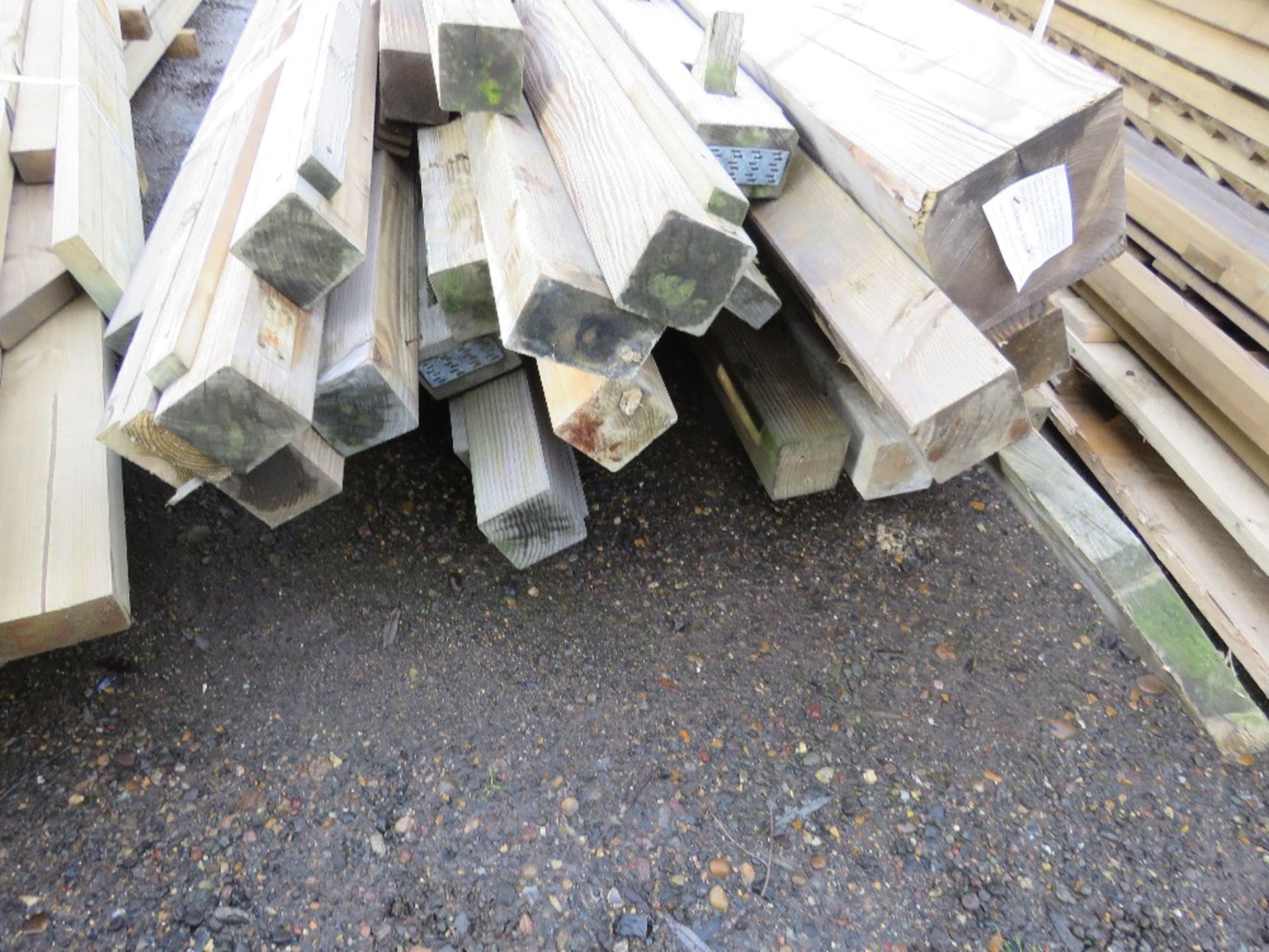 ASSORTED POSTS AND TIMBERS. - Image 6 of 6