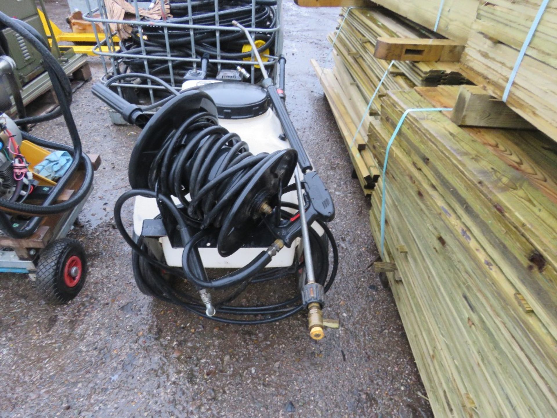 COMET PETROL ENGINED POWER WASHER WITH TANK ON A BARROW FRAME. SOURCED FROM COMPANY LIQUIDATION. - Image 2 of 5