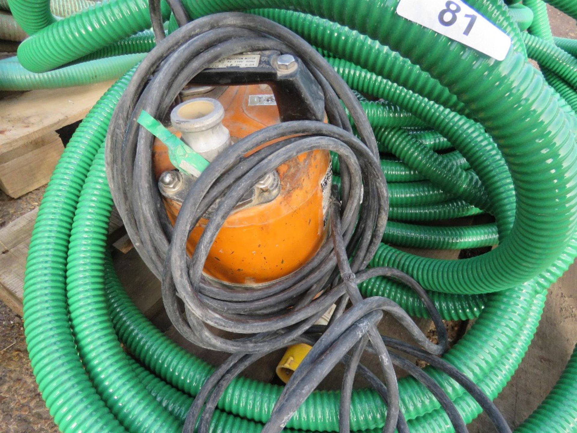 SUBMERSIBLE WATER PUMP, 110VOLT PLUS A LARGE QUANTITY OF 1.5" HOSE. DIRECT FROM LOCAL COMPANY. - Image 2 of 5