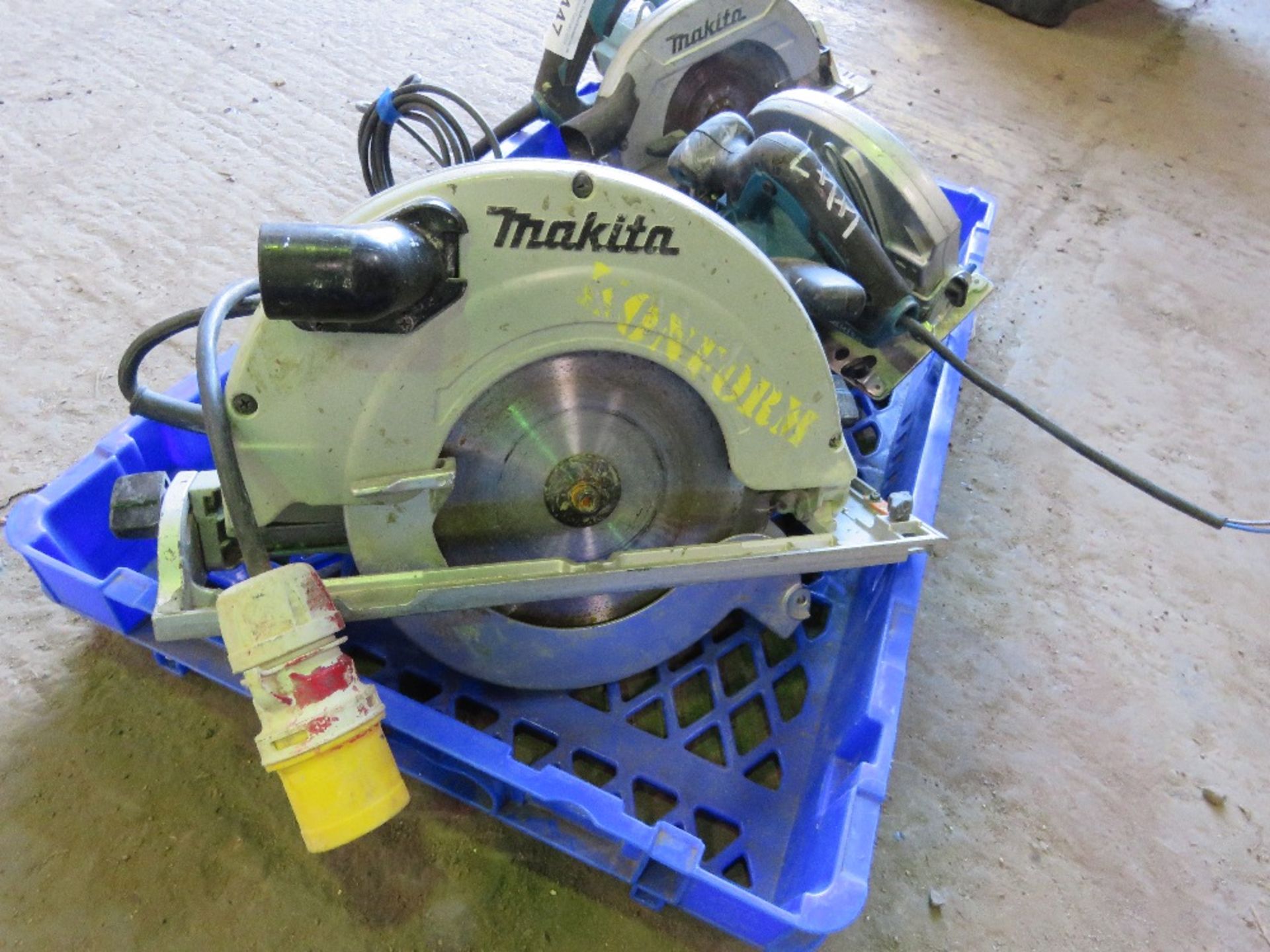 3 X MAKITA CIRCULAR SAWS 240V POWERED. - Image 2 of 4