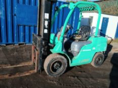 MITSUBISHI FD35N DIESEL POWERED FORKLIFT TRUCK. 3.5TONNE CAPACITY WITH SIDE SHIFT. 10,863 REC HOURS.