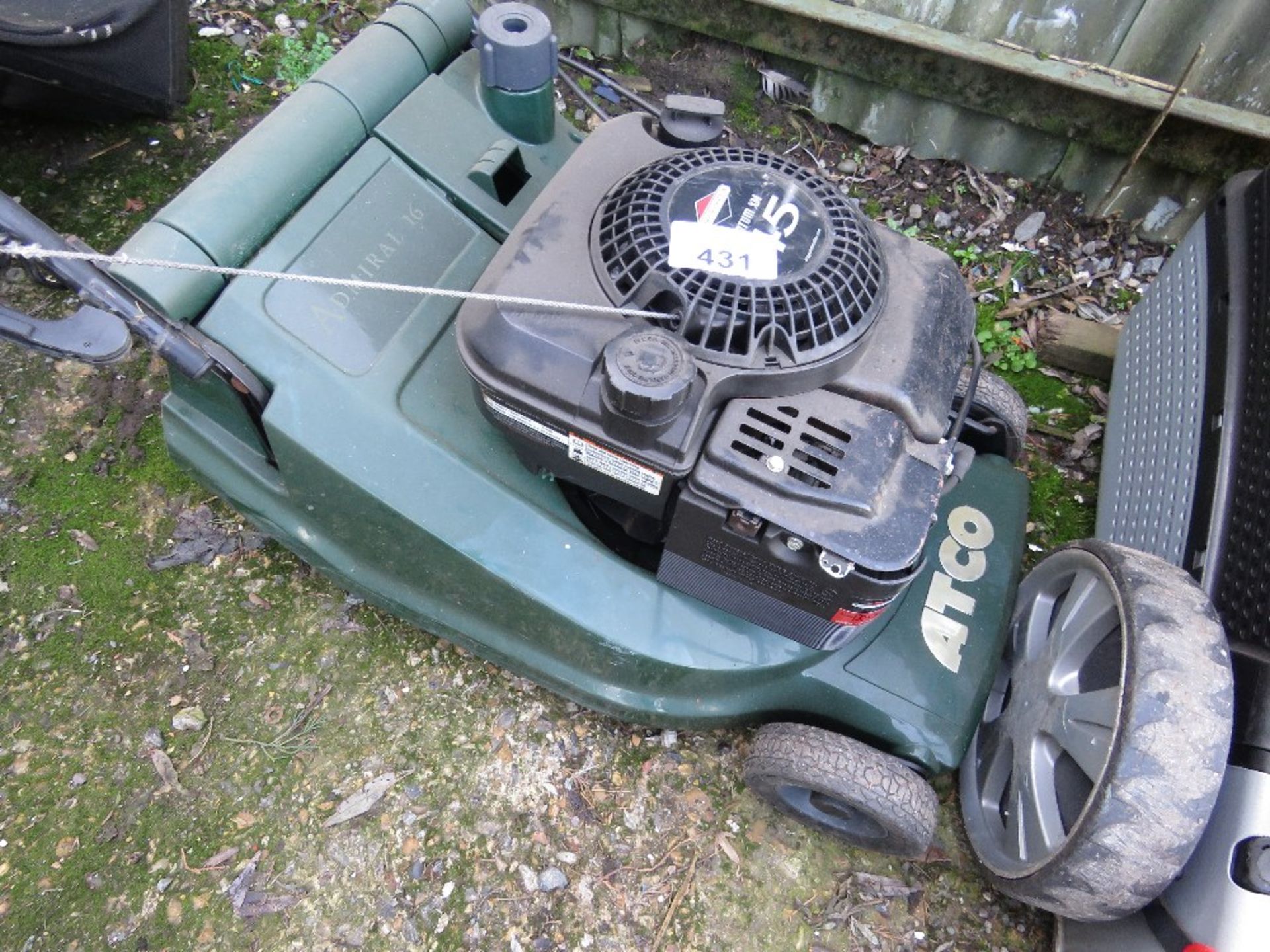 ATCO PETROL ENGINED ROLLER LAWNMOWER , NO COLLECTOR. THIS LOT IS SOLD UNDER THE AUCTIONEERS MARGIN - Image 2 of 4