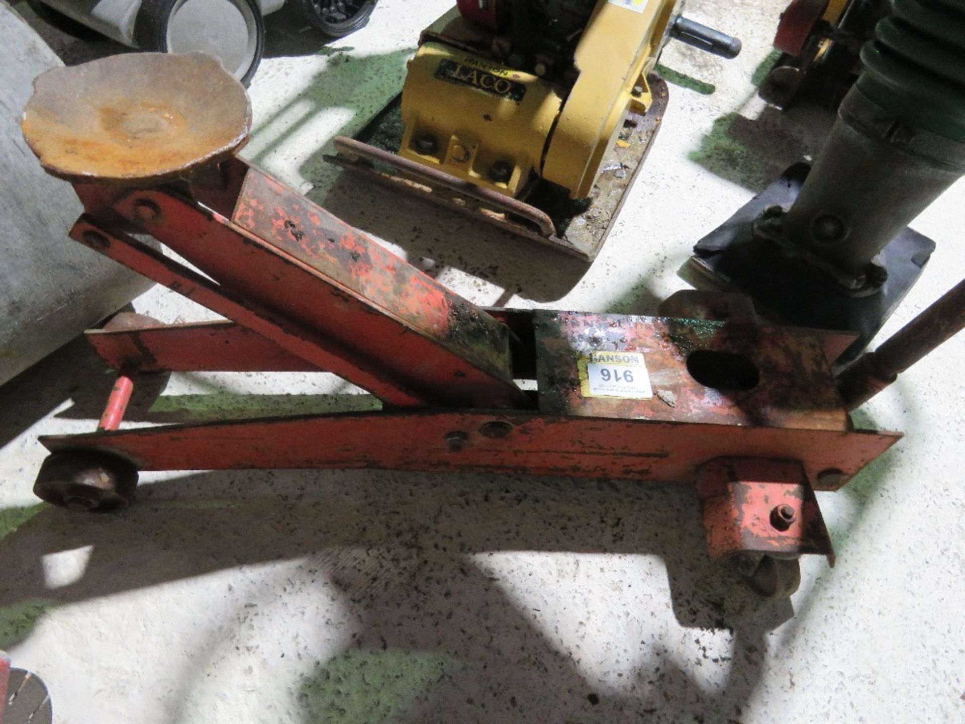 HEAVY DUTY TROLLEY JACK. SOURCED FROM LOCAL DEPOT CLOSURE. - Image 2 of 2