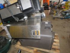 CATERING OVEN AND ASSORTED EQUIPMENT. THIS LOT IS SOLD UNDER THE AUCTIONEERS MARGIN SCHEME, THERE