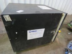 110 VOLT WELDING ROD DRIER CABINET.