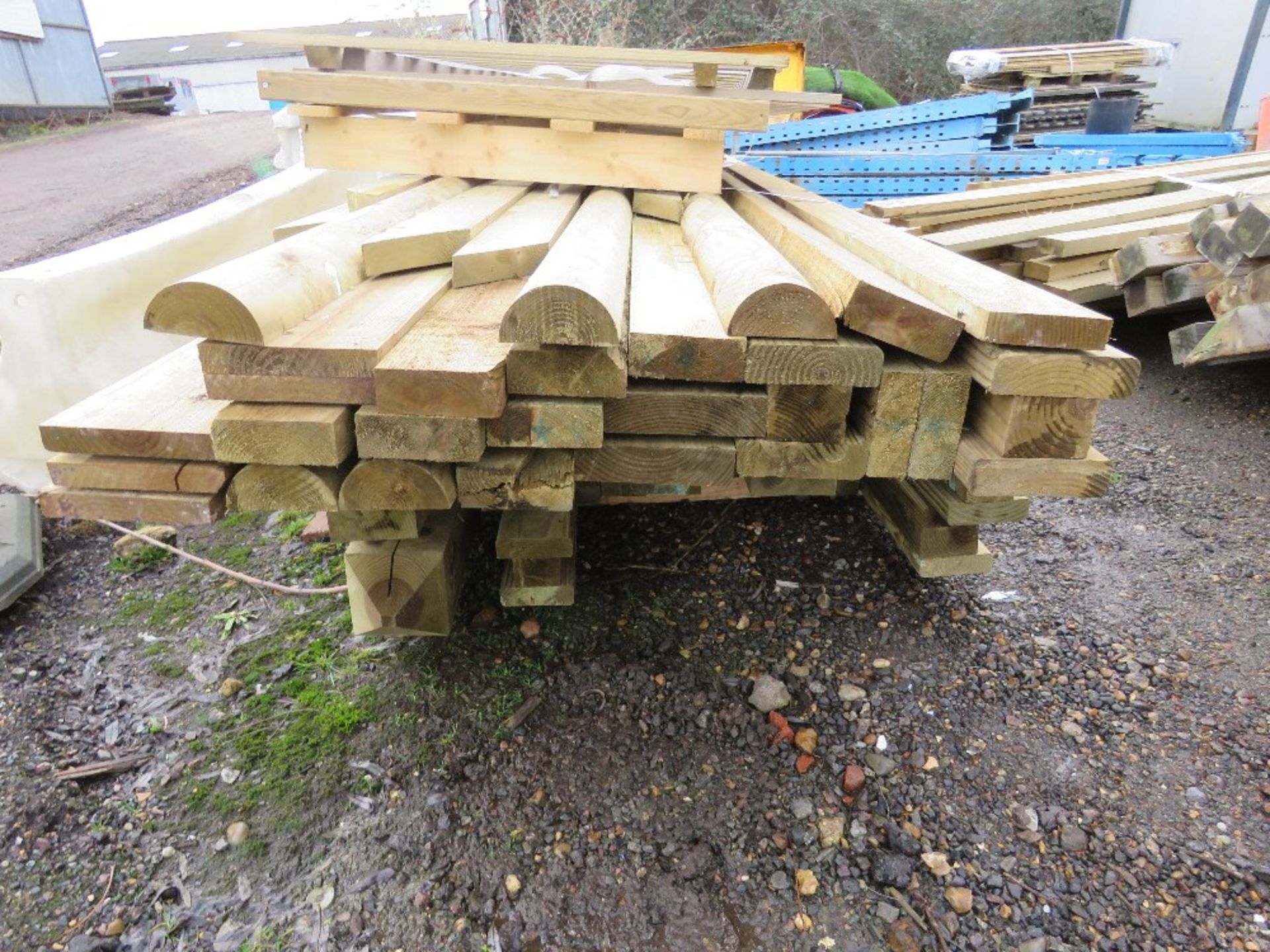 TIMBER RAILS, PANELS AND TIMBERS AS SHOWN. - Image 4 of 8