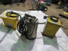 2 X TRANSFORMERS 110 VOLT PLUS A SUBMERSIBLE WATER PUMP. THIS LOT IS SOLD UNDER THE AUCTIONEERS M