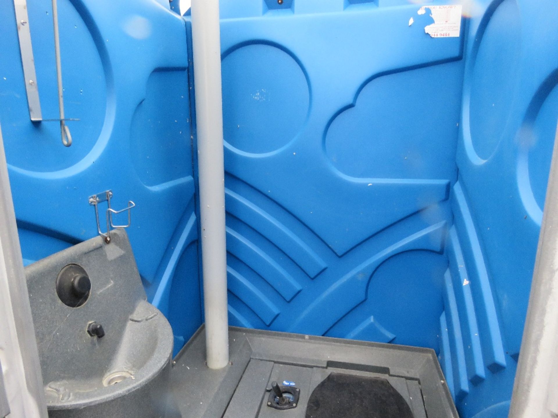 PORTABLE SITE TOILET. DIRECT FROM EVENTS COMPANY. - Image 4 of 4