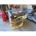 COMBI DUST VACUUM 110V, LITTLE USED.