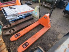 2 X HYDRAULIC PALLET TRUCKS. SOURCED FROM COMPANY LIQUIDATION.