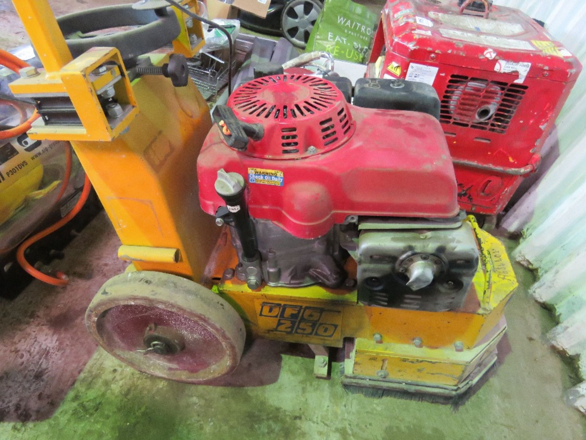 DFG250 PETROL ENGINED FLOOR GRINDER.