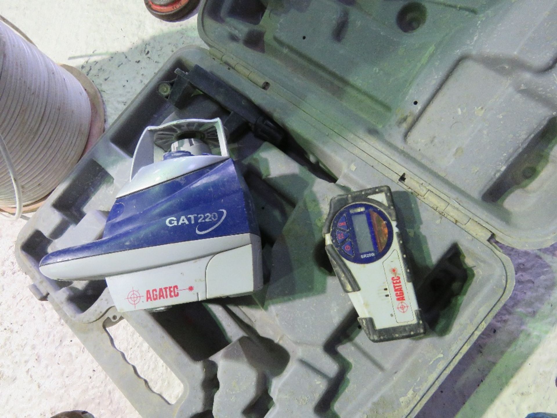 AGATEC LASER LEVEL IN A CASE, CONDITION UNKNOWN. - Image 3 of 3