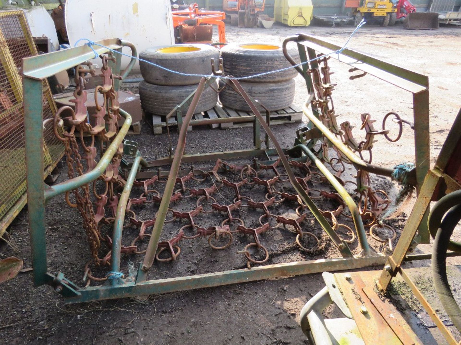 FOLDING FRASS HARROW SET, TRACTOR MOUNTED, 12FT WIDTH APPROX. - Image 4 of 6