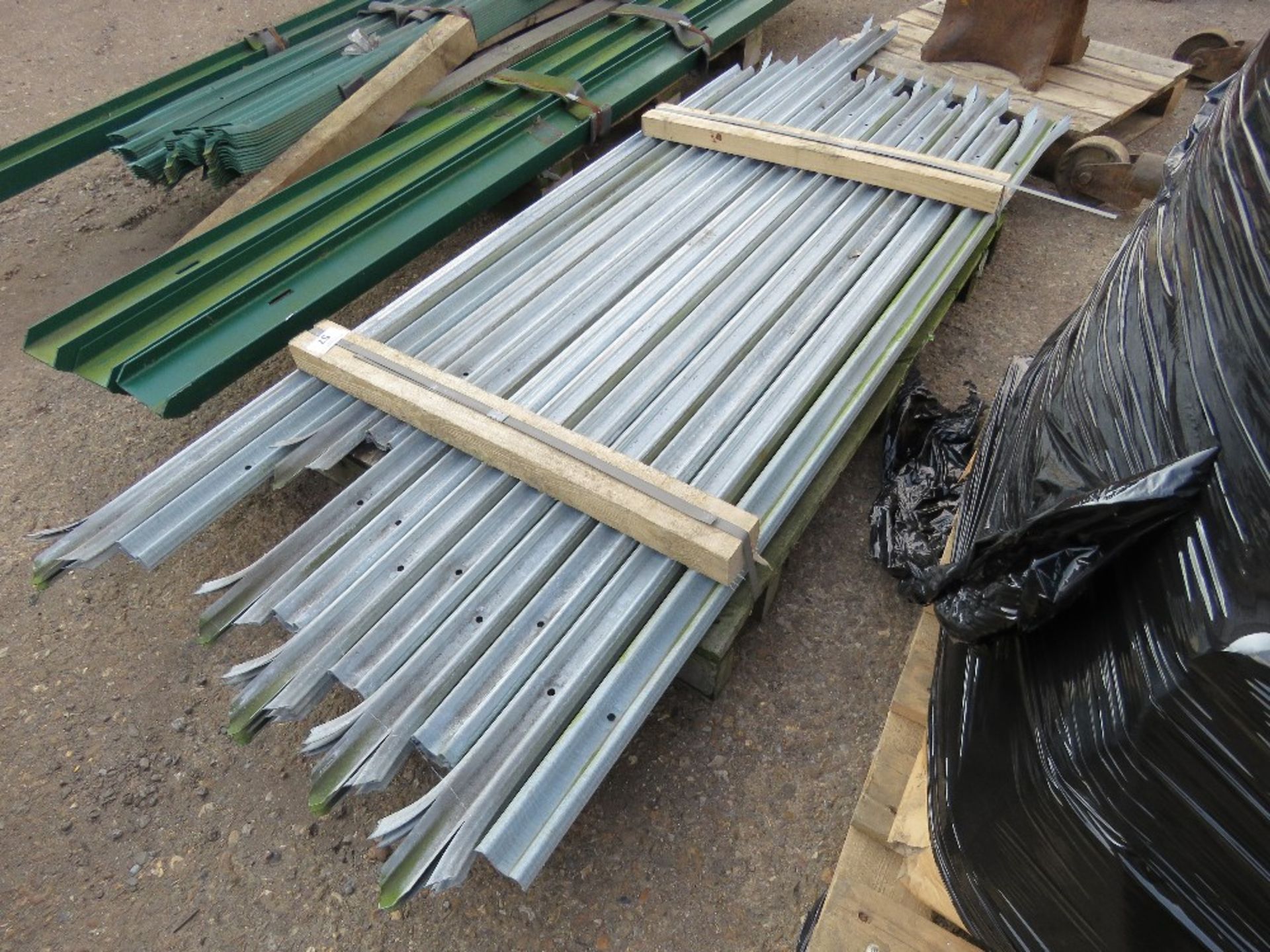 QUANTITY OF GALVANISED PALLISADE FENCING PALES 2.04M LENGTH APPROX. - Image 3 of 5