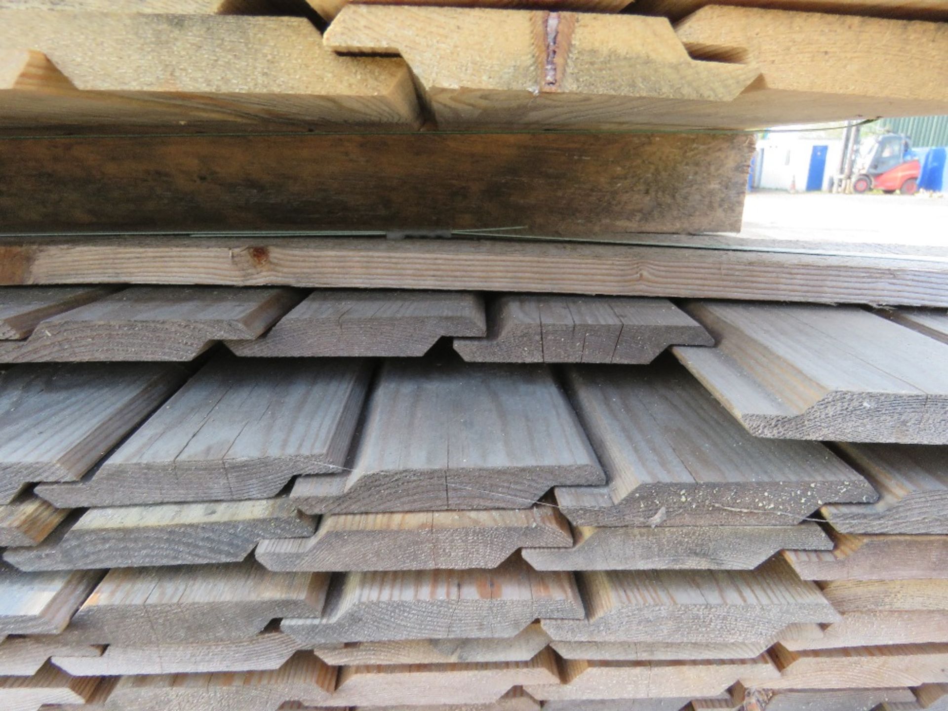 LARGE QUANTITY IN 2 PACKS OF UNTREATED SHIPLAP TIMBER BOARDS 1.83M X 100MM APPROX. - Image 5 of 5