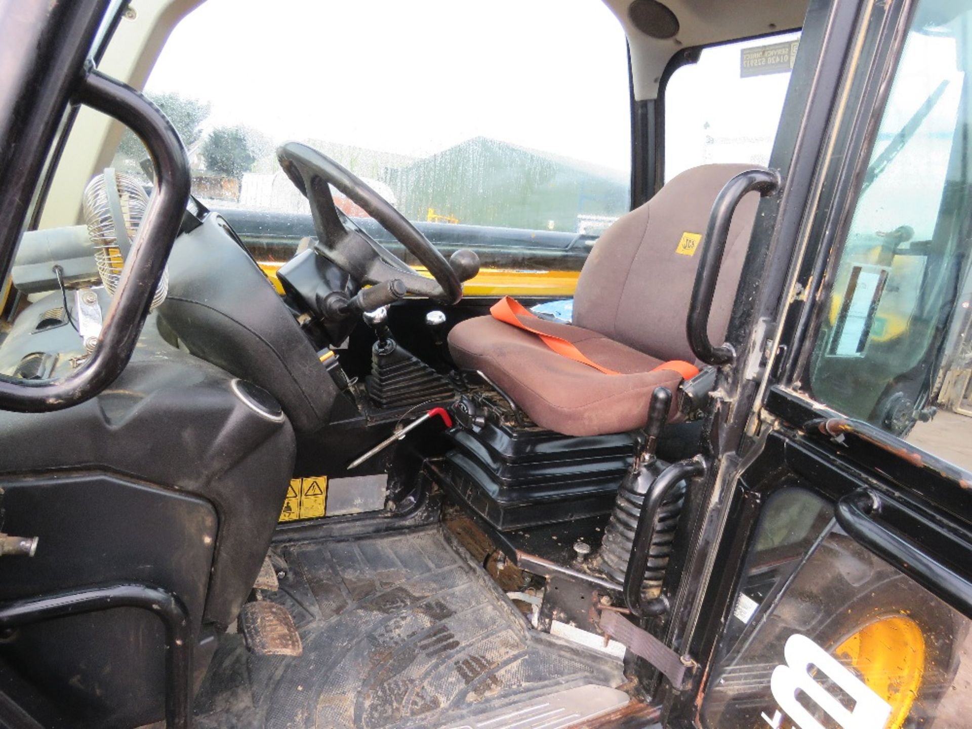 JCB 540-140 TELEHANDLER REG:RV17 YGT WITH V5. 14METRE REACH, 4 TONNE LIFT, 9676 REC HOURS. OWNED FRO - Bild 8 aus 14