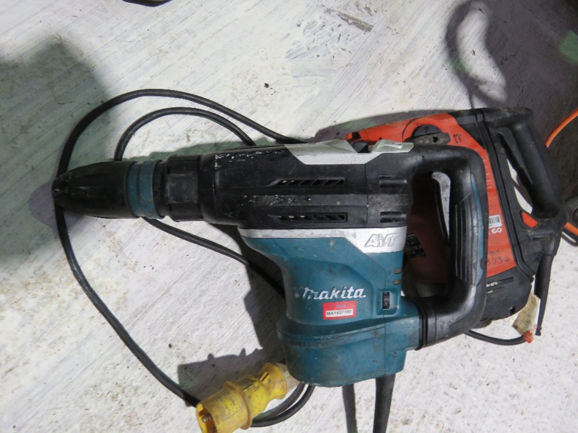 2NO MEDIUM BREAKER DRILLS, 110VOLT, MAKITA AND HILTI. - Image 4 of 4