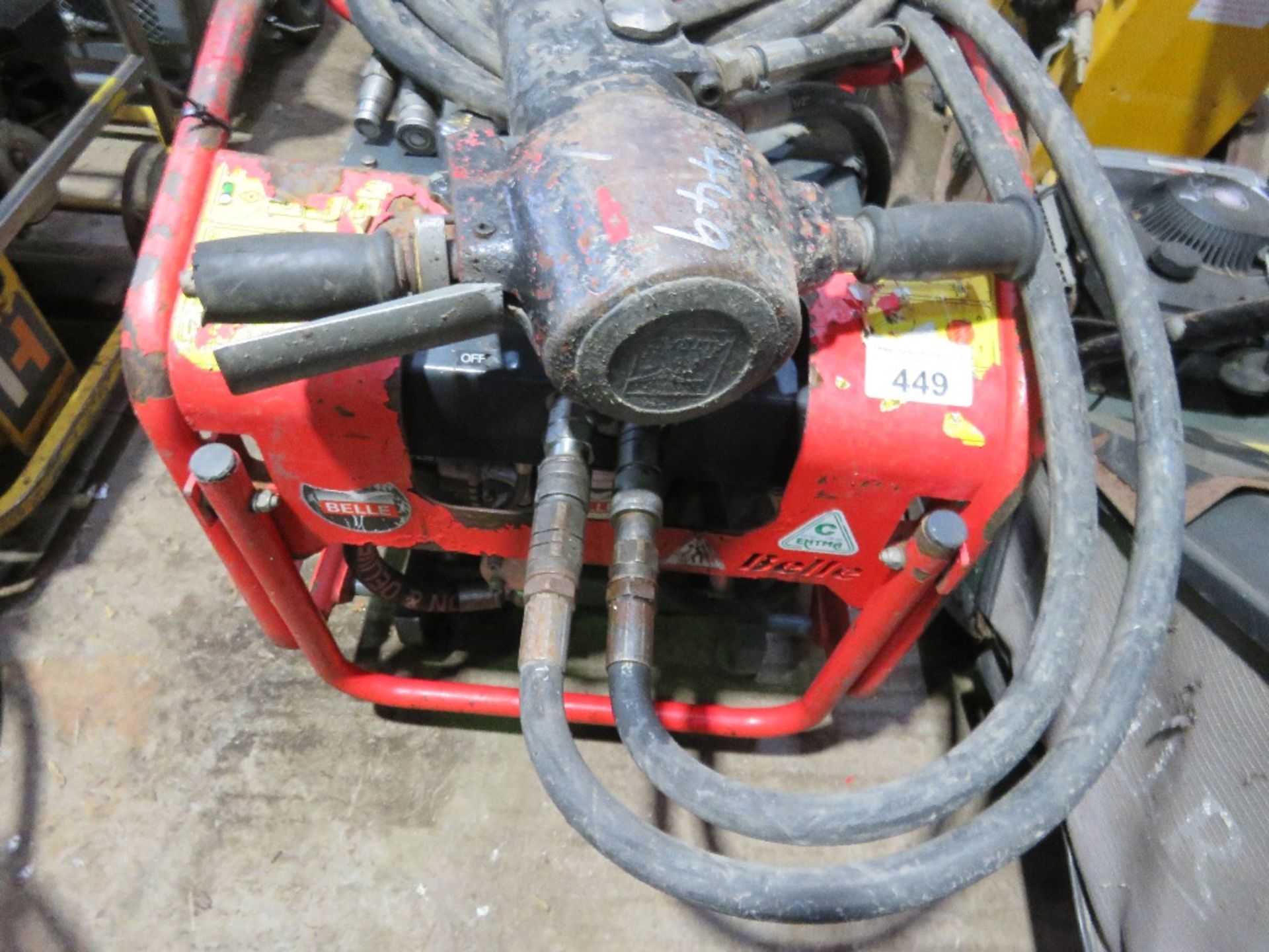 BELLE HYDRAULIC BREAKER PACK WITH HOSE AND GUN. - Image 3 of 6