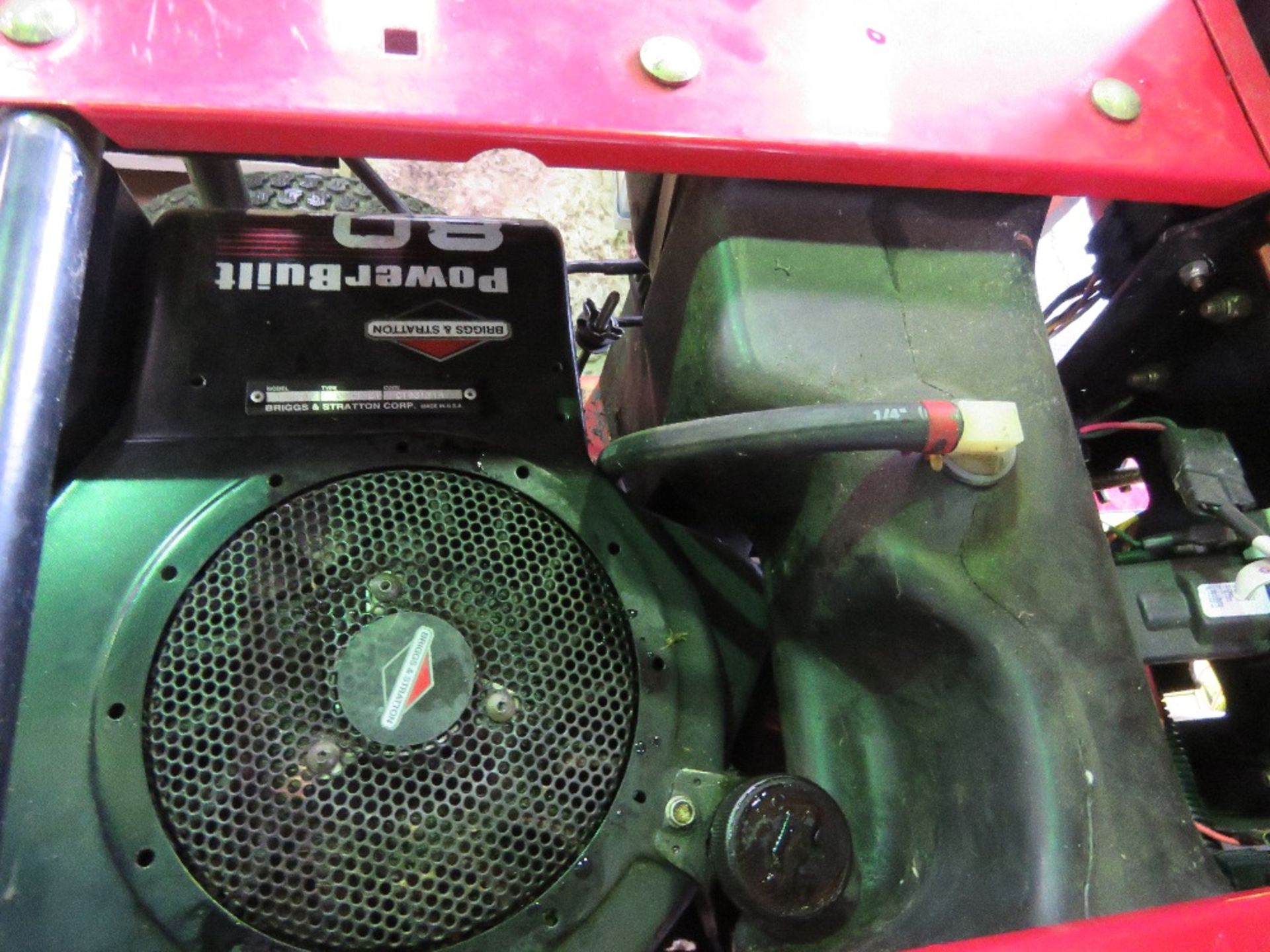 WHEELHORSE 8-25 RIDE ON MOWER. BATTERY LOW, UNTESTED.....THIS LOT IS SOLD UNDER THE AUCTIONEERS MARG - Image 7 of 7