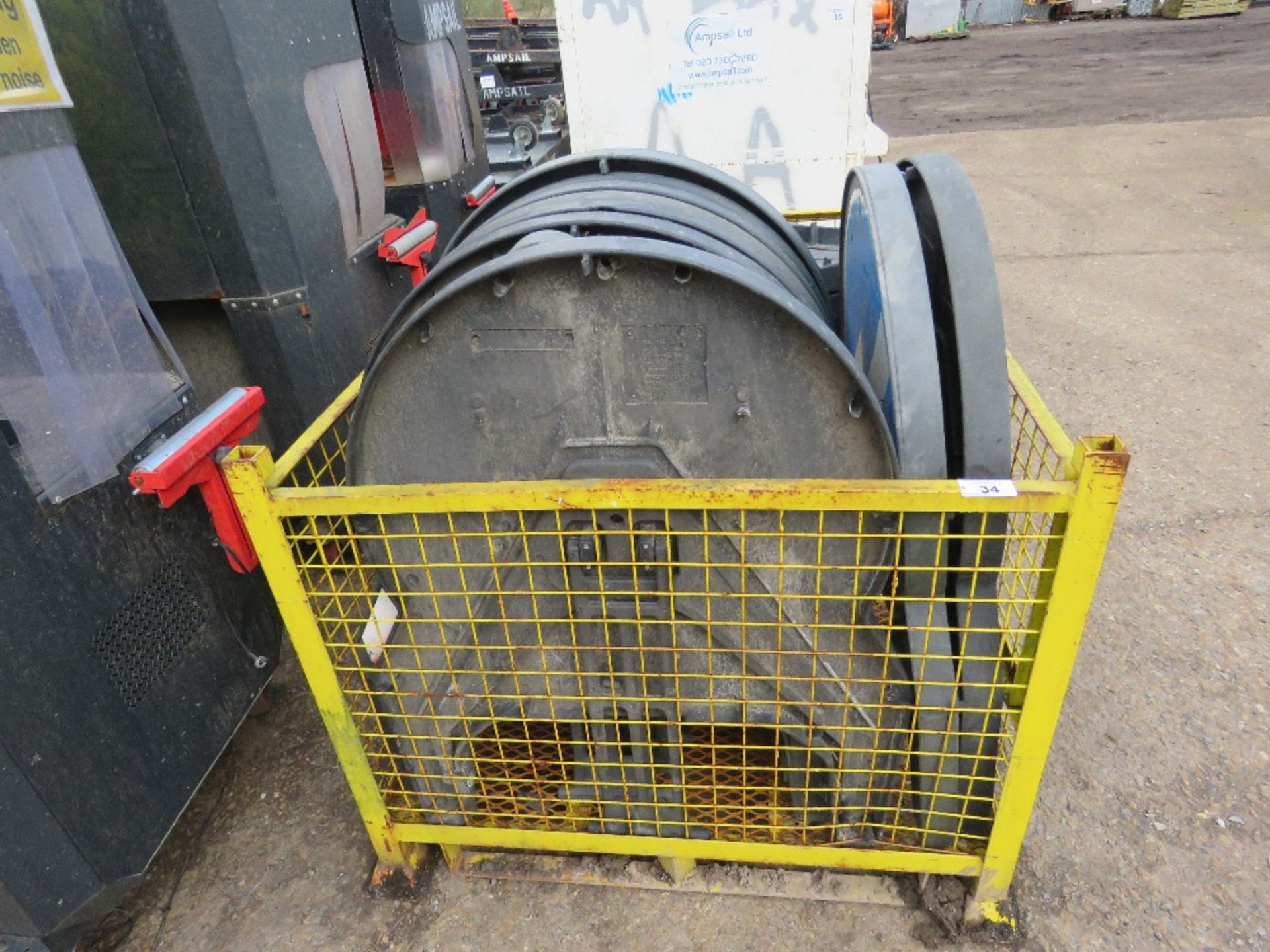 STILLAGE CONTAINING ROAD SIGNS. SOURCED FROM COMPANY LIQUIDATION.