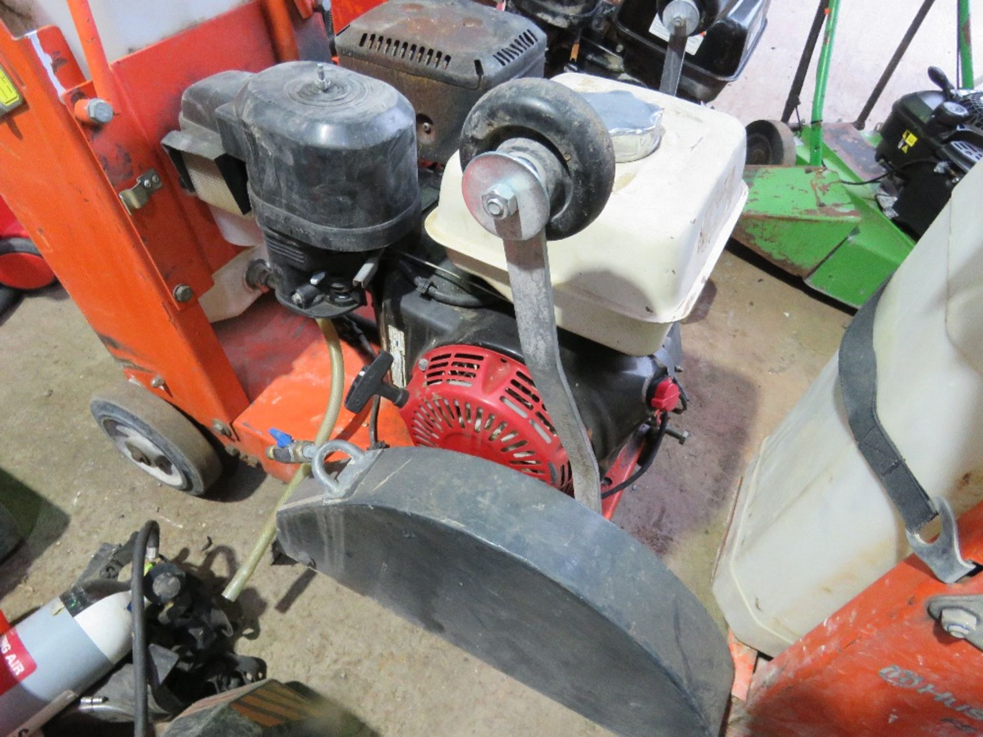 HUSQVARNA FS400 PETROL ENGINED ROAD SAW. - Image 3 of 4