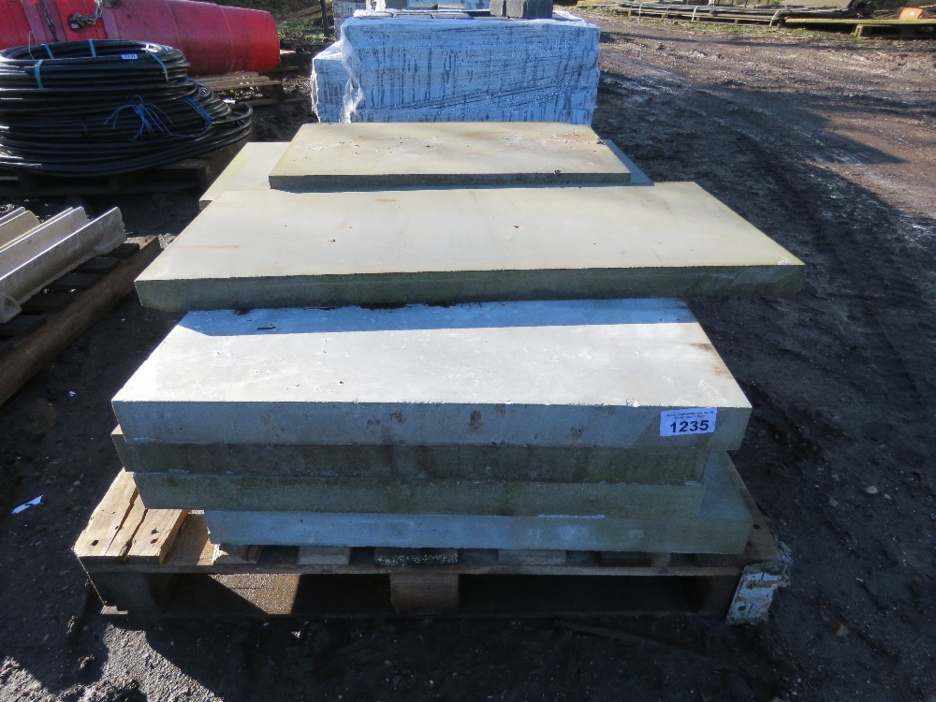 PALLET OF STONE EFFECT SLABS. - Image 2 of 4