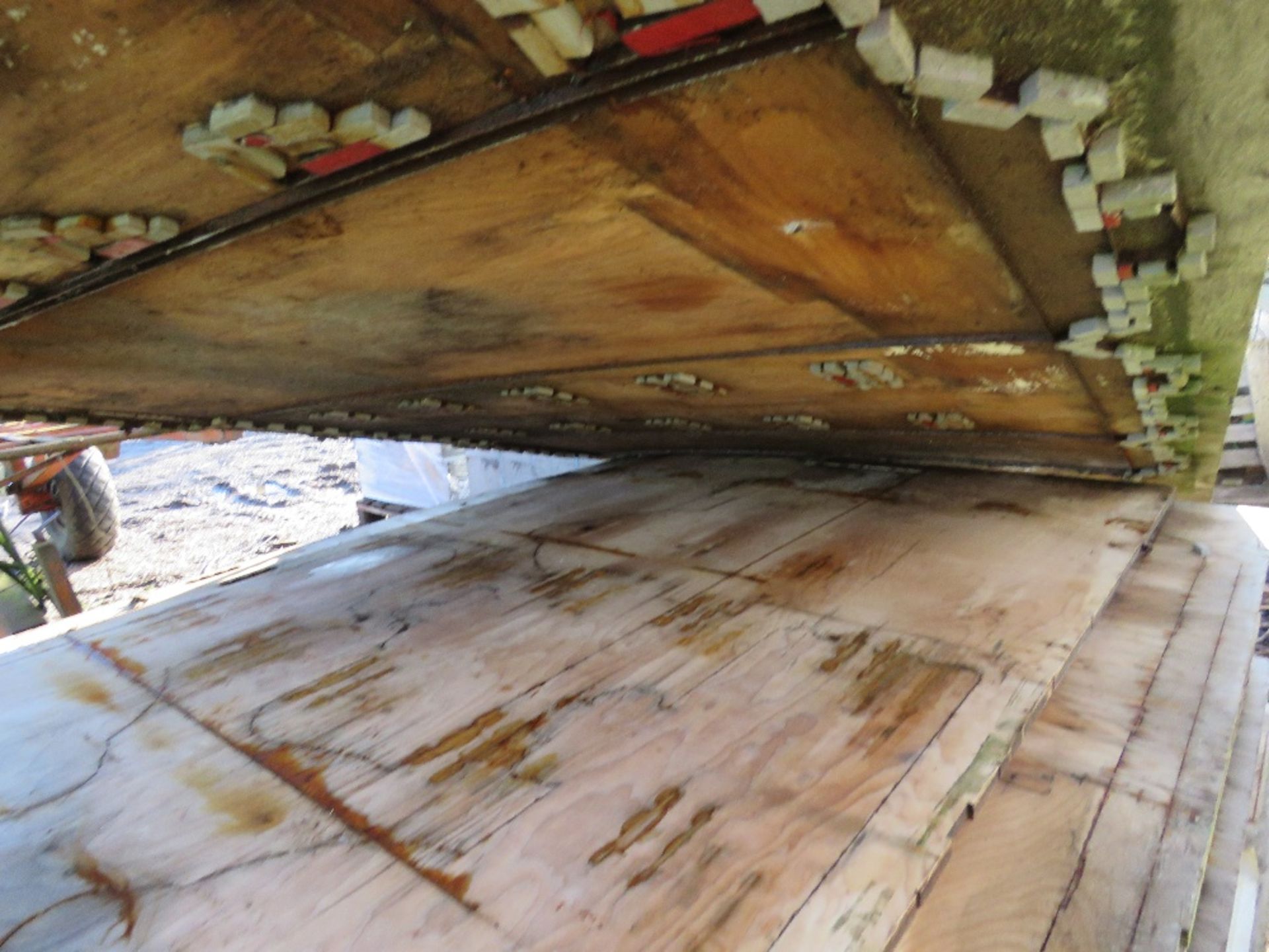 STACK OF PRE USED PLYWOOD SHEETS / BOARDS 23NO IN TOTAL APPROX. - Image 4 of 5