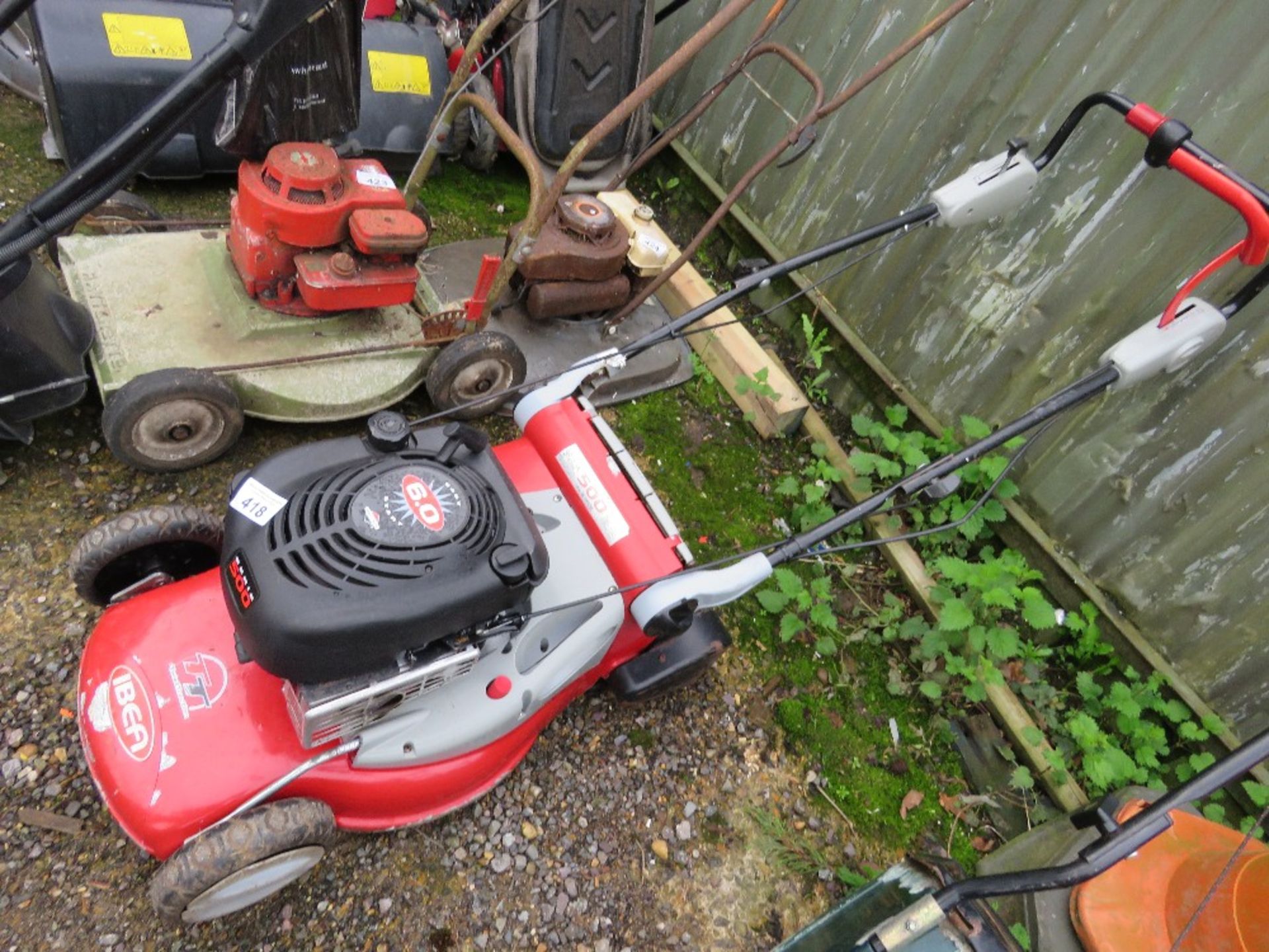 IBEA PETROL ENGINE ROLLER MOWER, NO COLLECTOR.....THIS LOT IS SOLD UNDER THE AUCTIONEERS MARGIN SCHE - Image 2 of 4